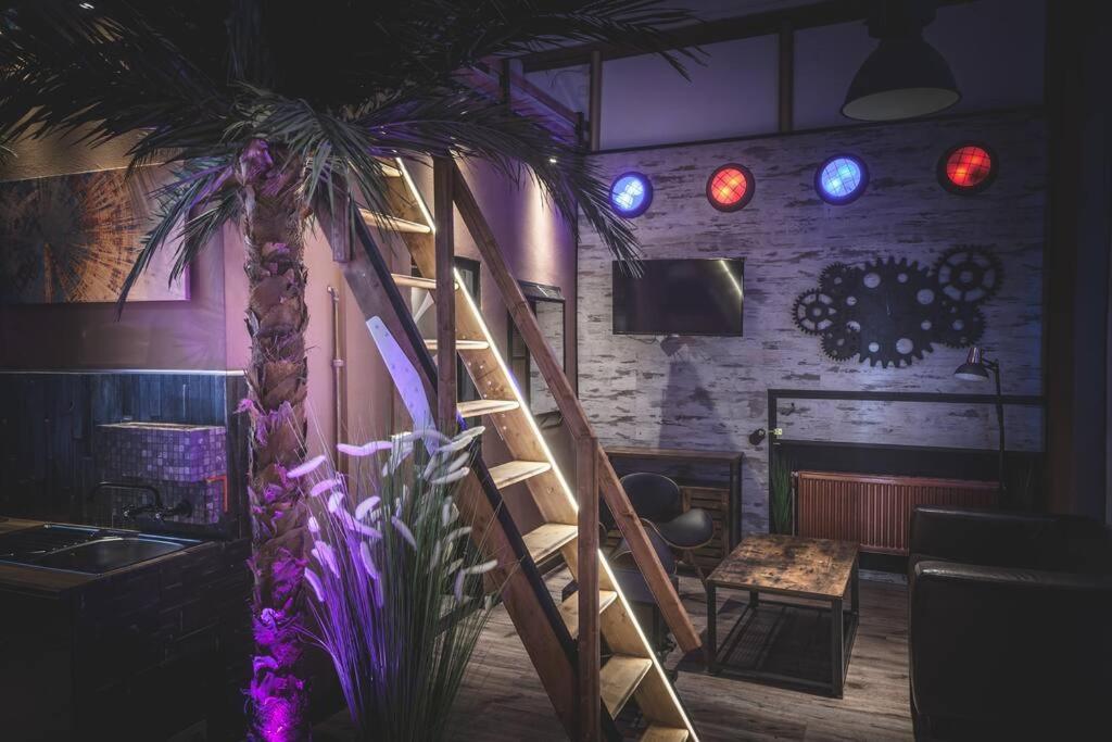 Einzigartige Ferienwohnung Bunt Wie Berlin Zewnętrze zdjęcie